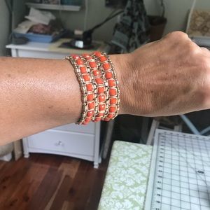Gold tone bracelet